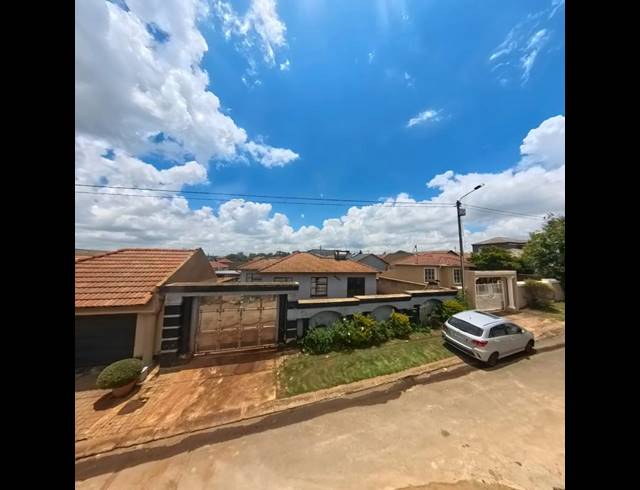 3 BEDROOM PROPERTY TO RENT IN CLAYVILLE
